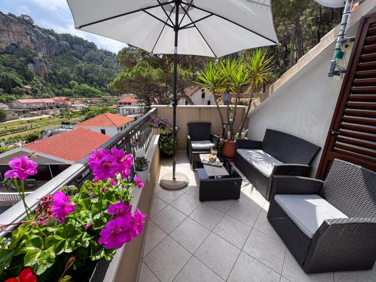 Zastražišće Apartment Cesare 3 מראה חיצוני תמונה